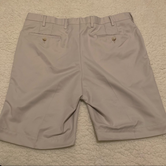 Tom James Khaki shorts - Picture 2 of 3